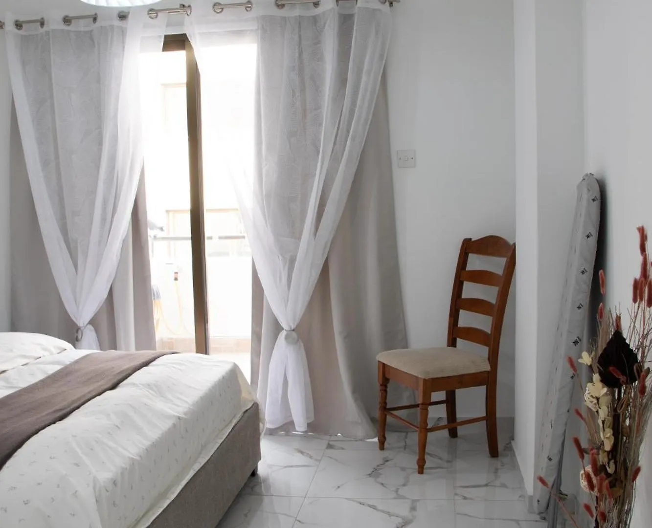 Апартаменты Apartment,Near The Beach Pinikoudes Ларнака